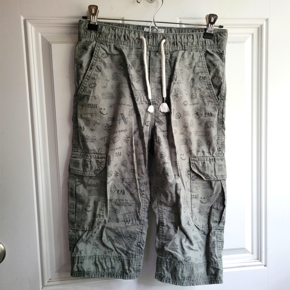 H&M Young Supply Gray Print Boys Shorts